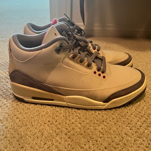 Jordan 3 main image 4